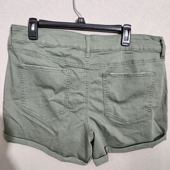 So Womens Olive Green Midi Low Rise Stretch Shorts Size 17 - Picture 8 of 16